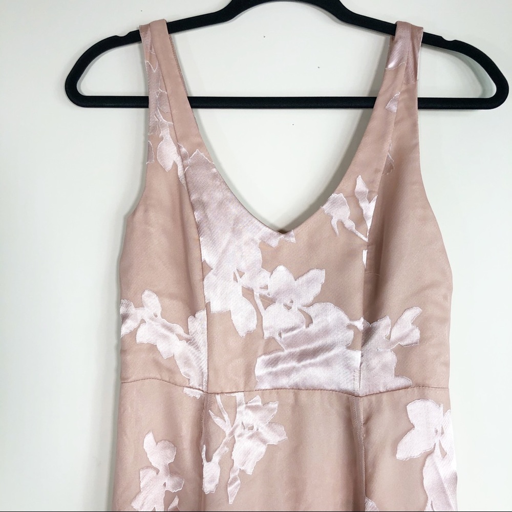 NWT Show Me Your Mumu Jenn Maxi Dress - Picture 8 of 10
